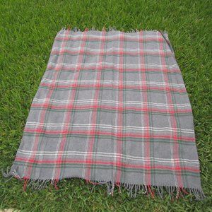 Roca Home Plaid Holiday Oversized Blanket NWOT